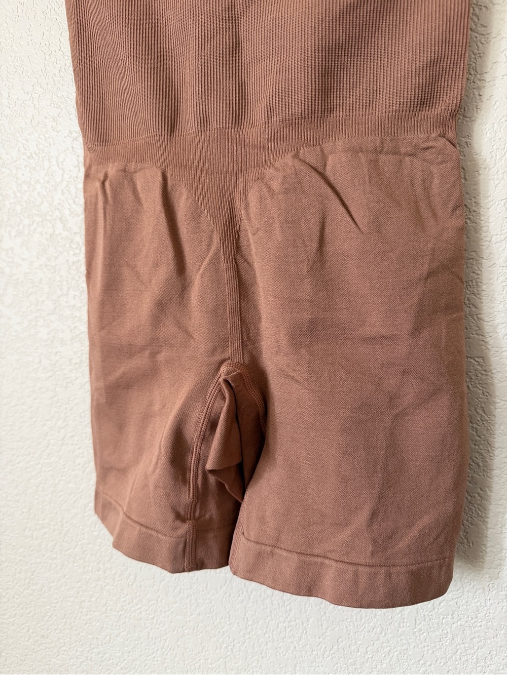 Seamless Shaping Bodysuit Romper - Mauve Brown M/L NEW (in packaging) - Picture 6 of 6